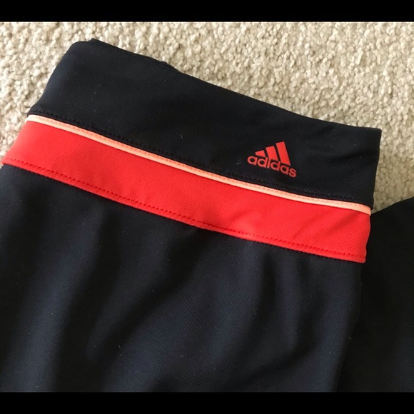 🆕🔥ADIDAS CLIMA-LITE VERY CUTE SILKY CAPRIS&SO SOFT W/ORANGE BAND NWOT!! - Picture 3 of 14